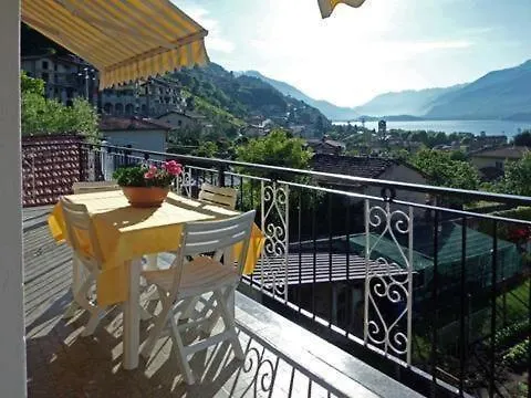 Apartmán Ferienwohnung Mit Terrasse Und Seeblick Und Garten Gravedona Itálie